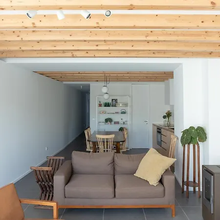 Casa Da Costa فيلا دو كوندي